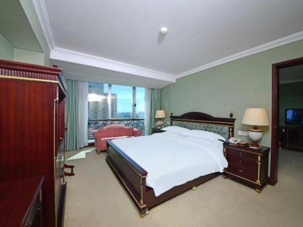 Golden Sea View Hotel Haikou ไหโขว่ ภายนอก รูปภาพ